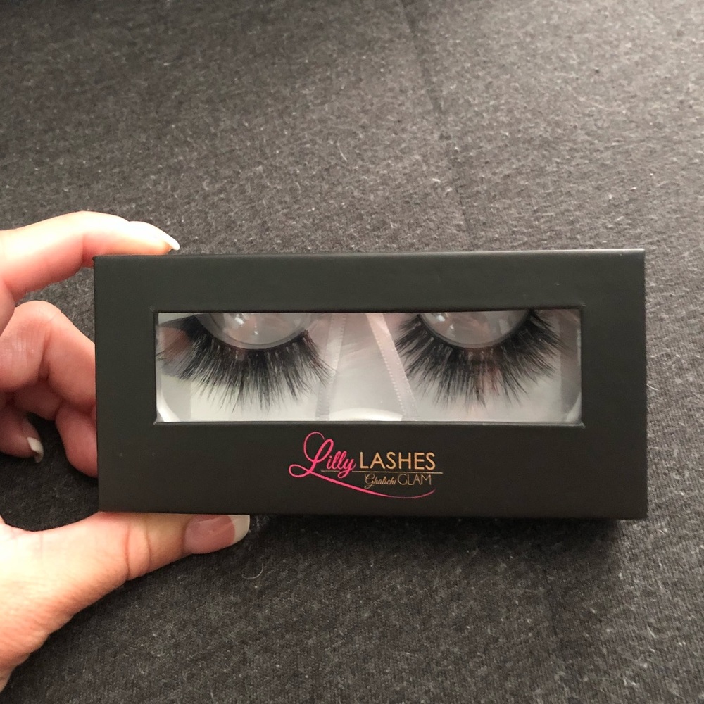 Lilly Ghalichi Lashes